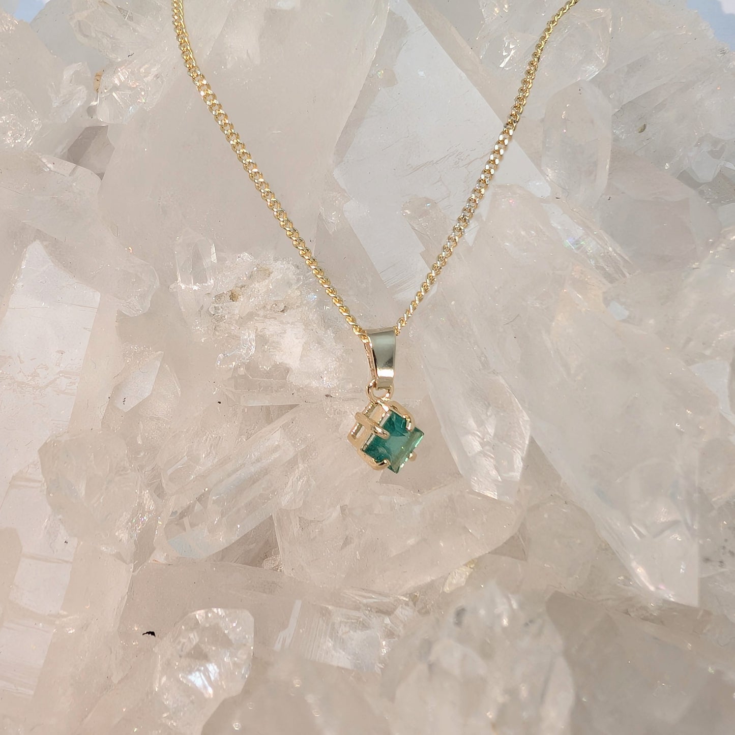 Emerald 9ct 6mm Princess Necklace