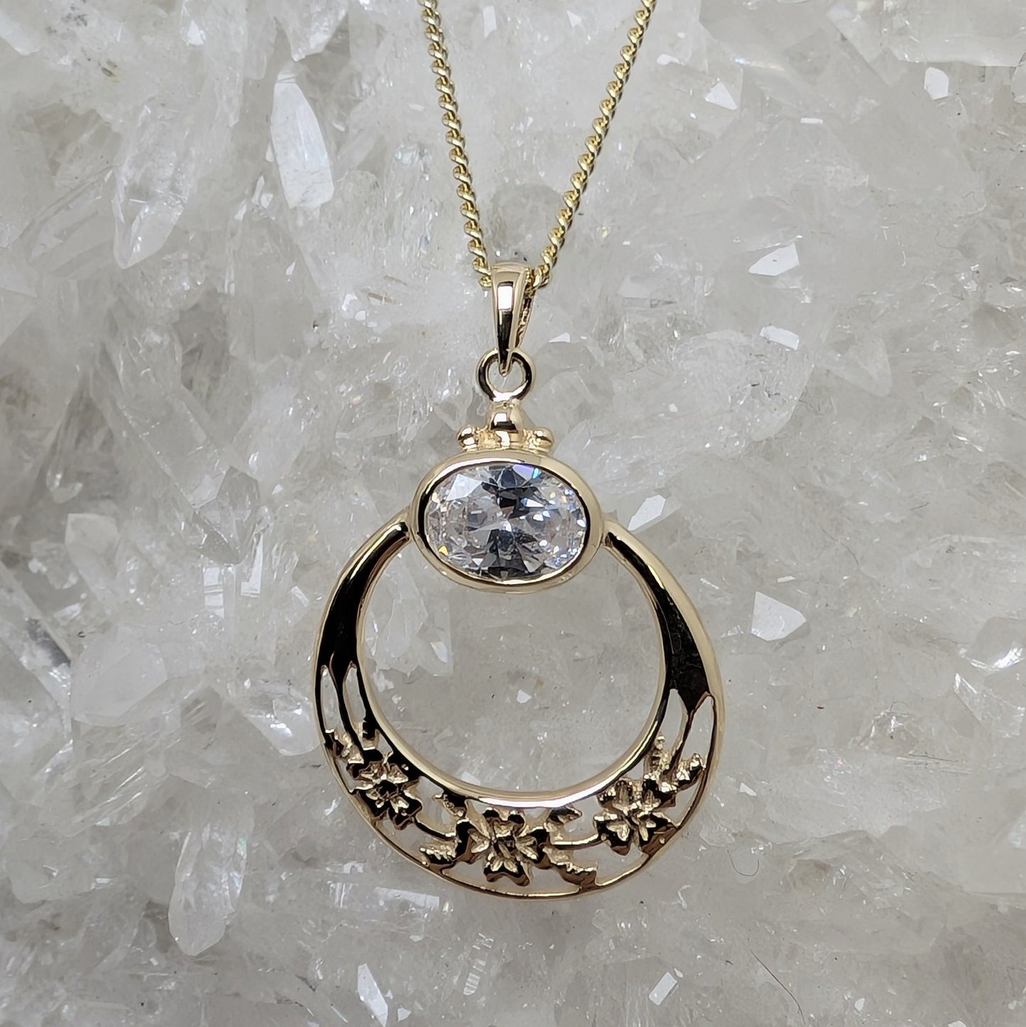 Celtic Hoop 9ct Gold Pendant