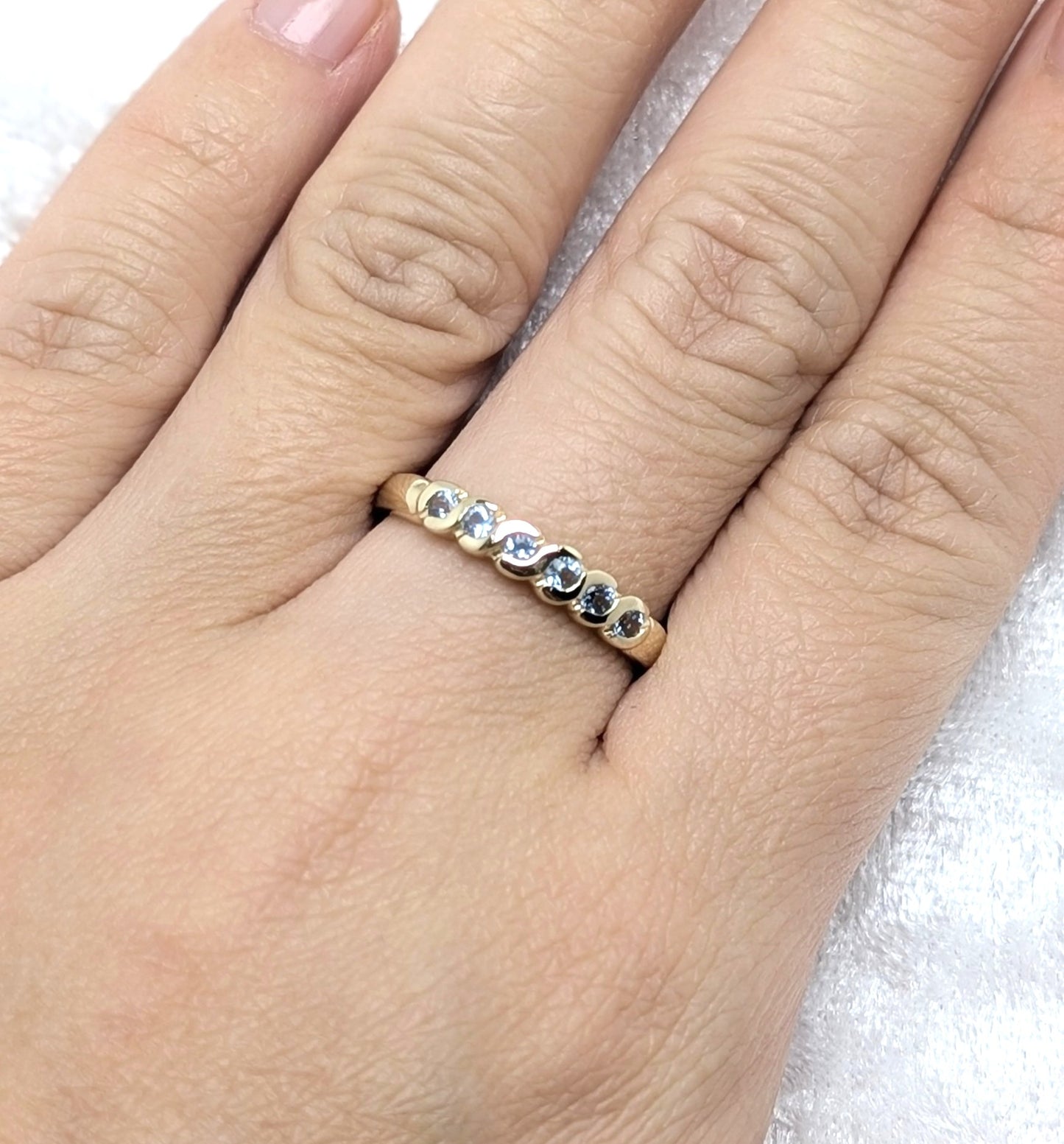 Aquamarine Ring 9ct R4