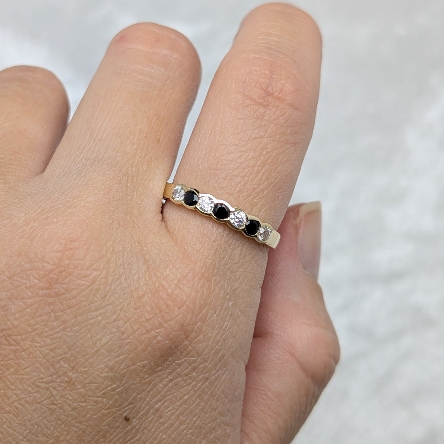 Sapphire & CZ Ring 9ct R42.5