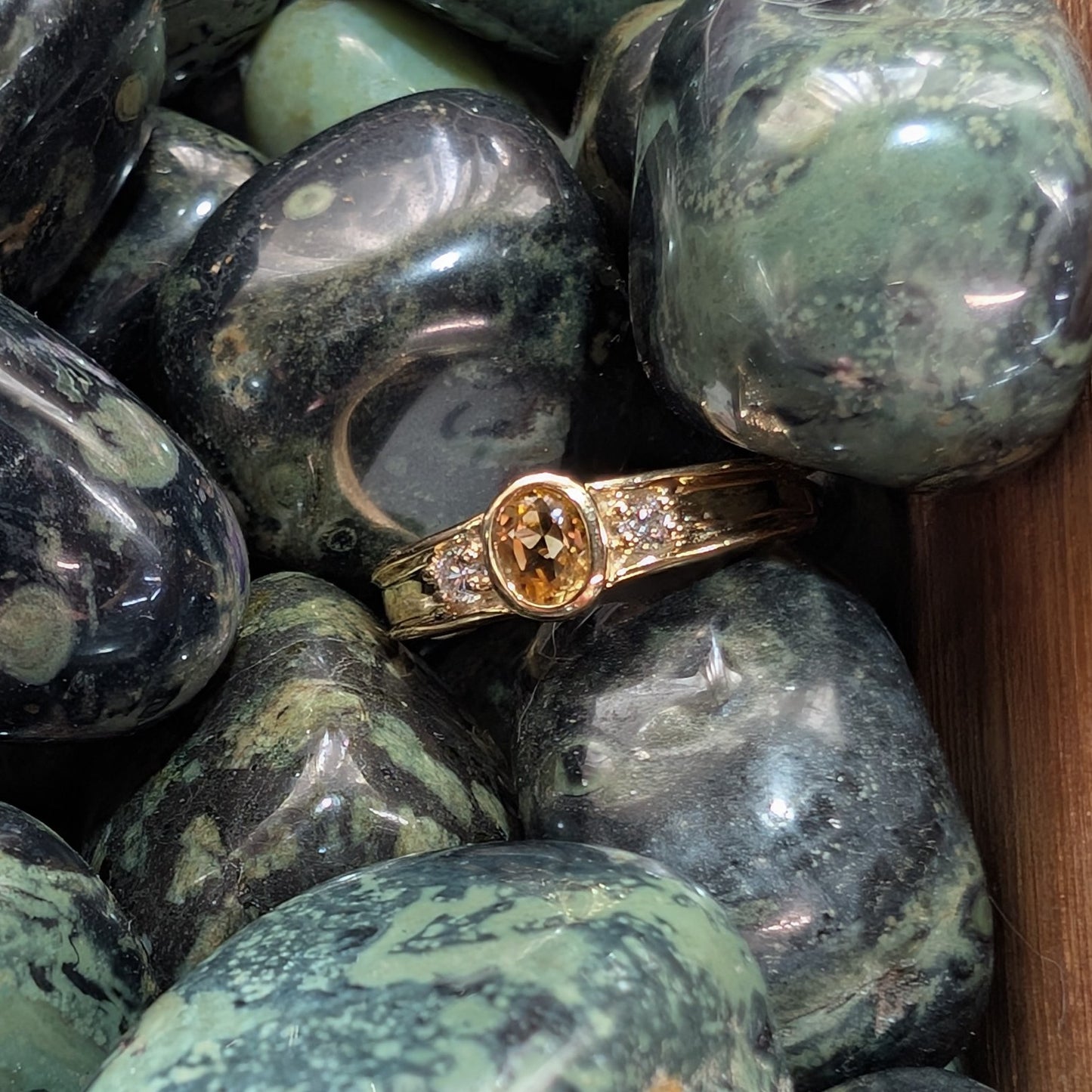Citrine & CZ Ring 9ct R2