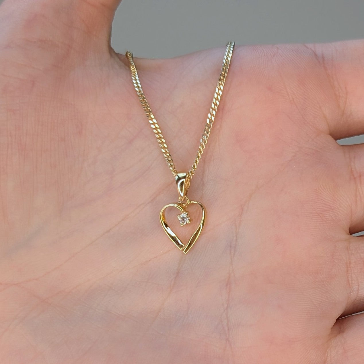 Cubic Zirconia 9ct Heart Necklace