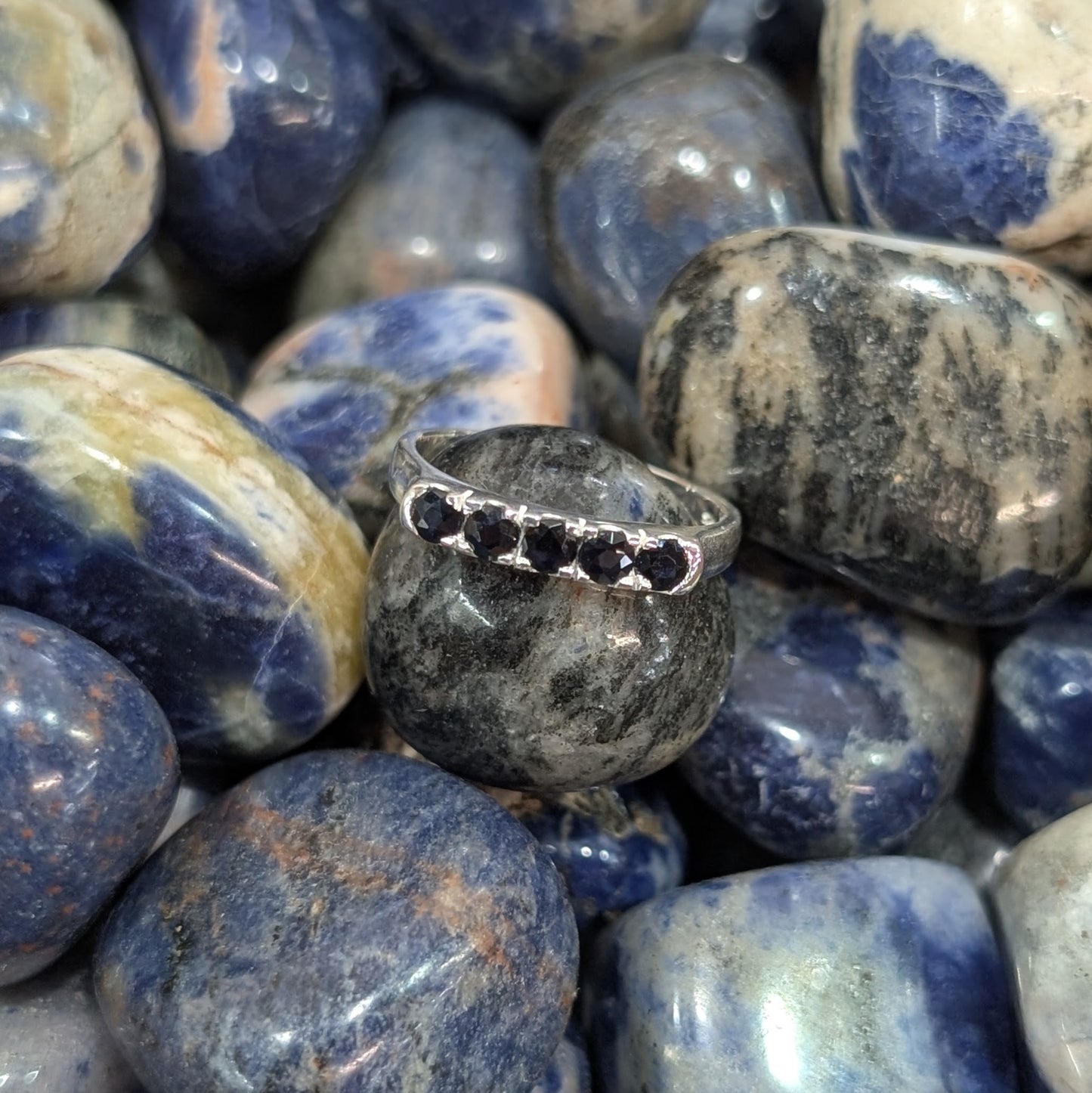 Sapphire Sterling Silver Ring R7