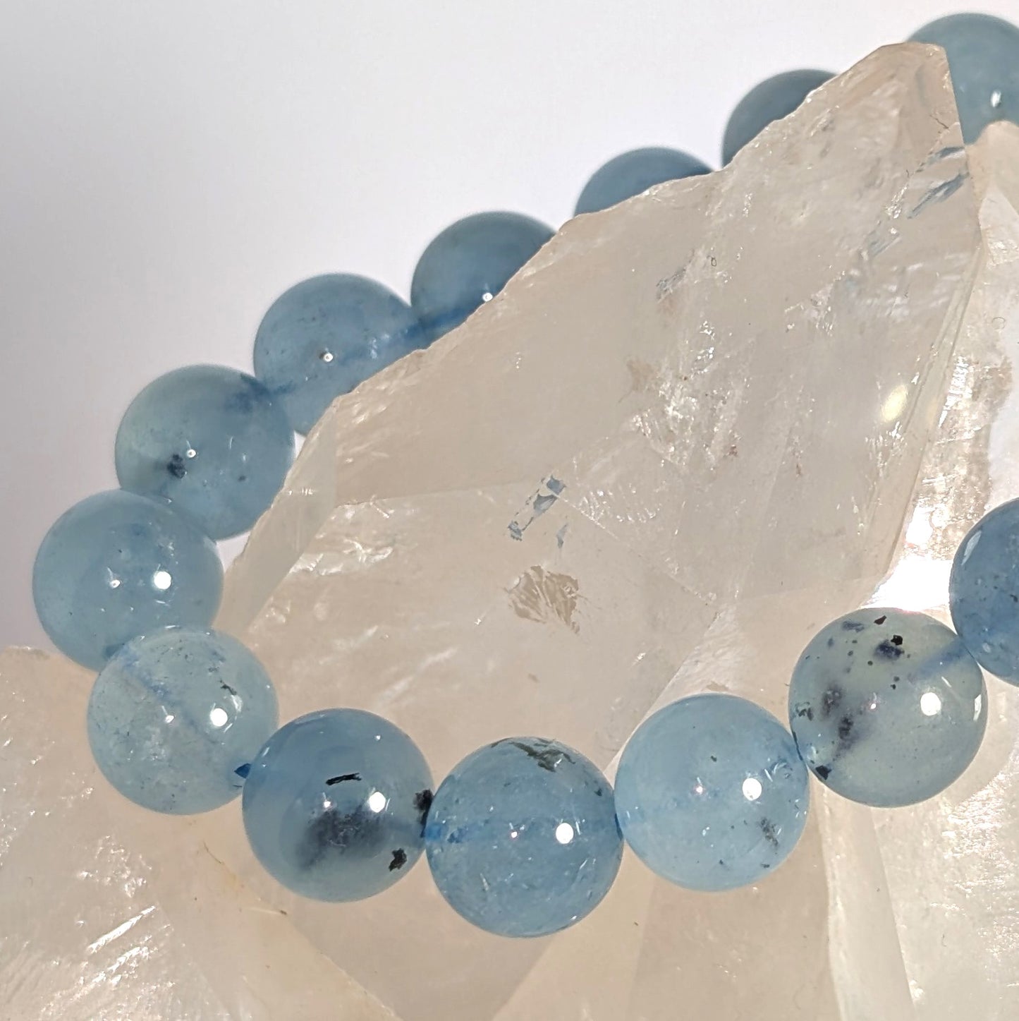 10mm Aquamarine Bracelet