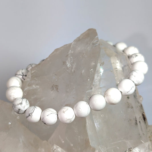 8mm Howlite Bracelet