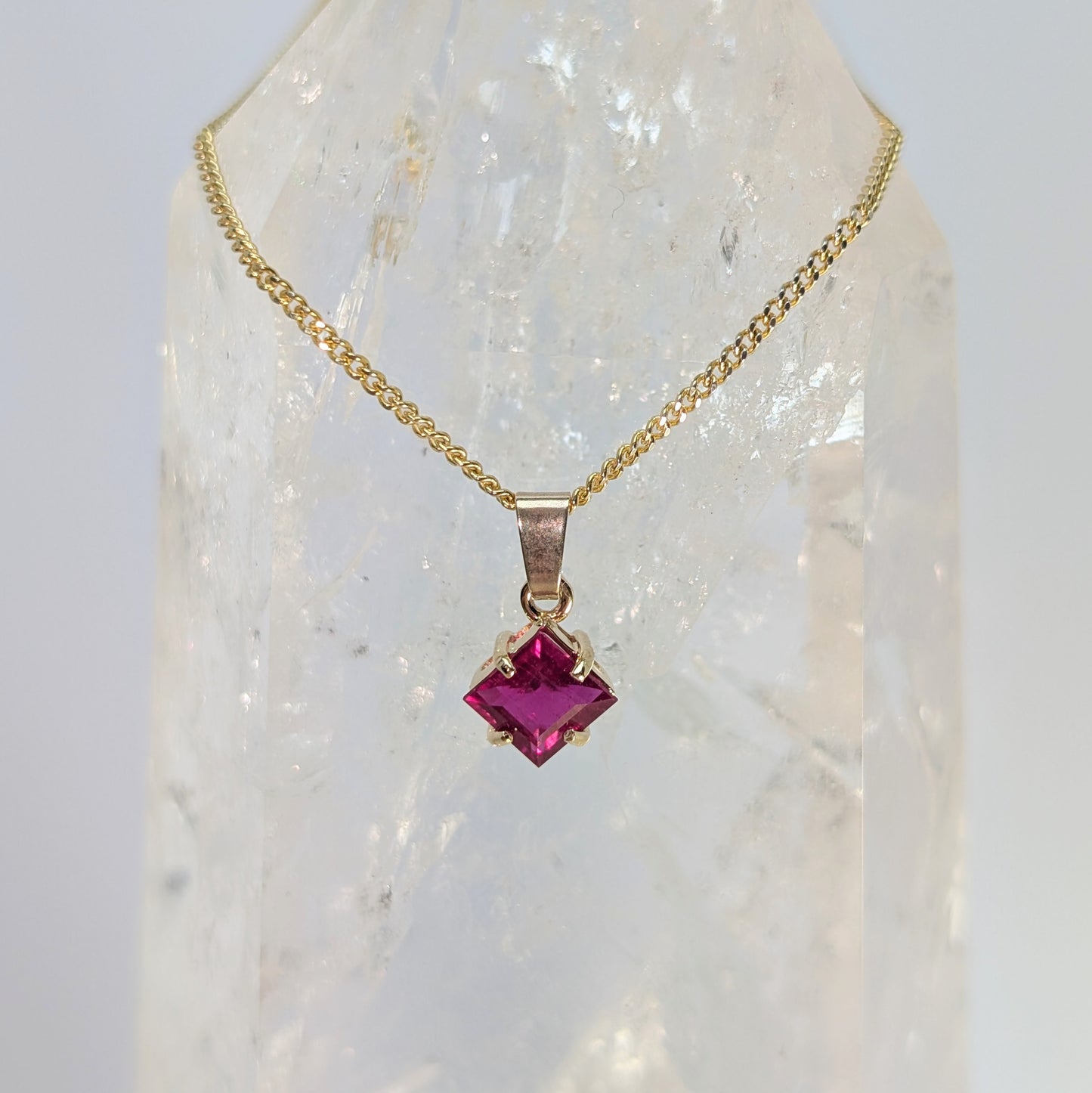 6mm Princess 9ct Gold Princess