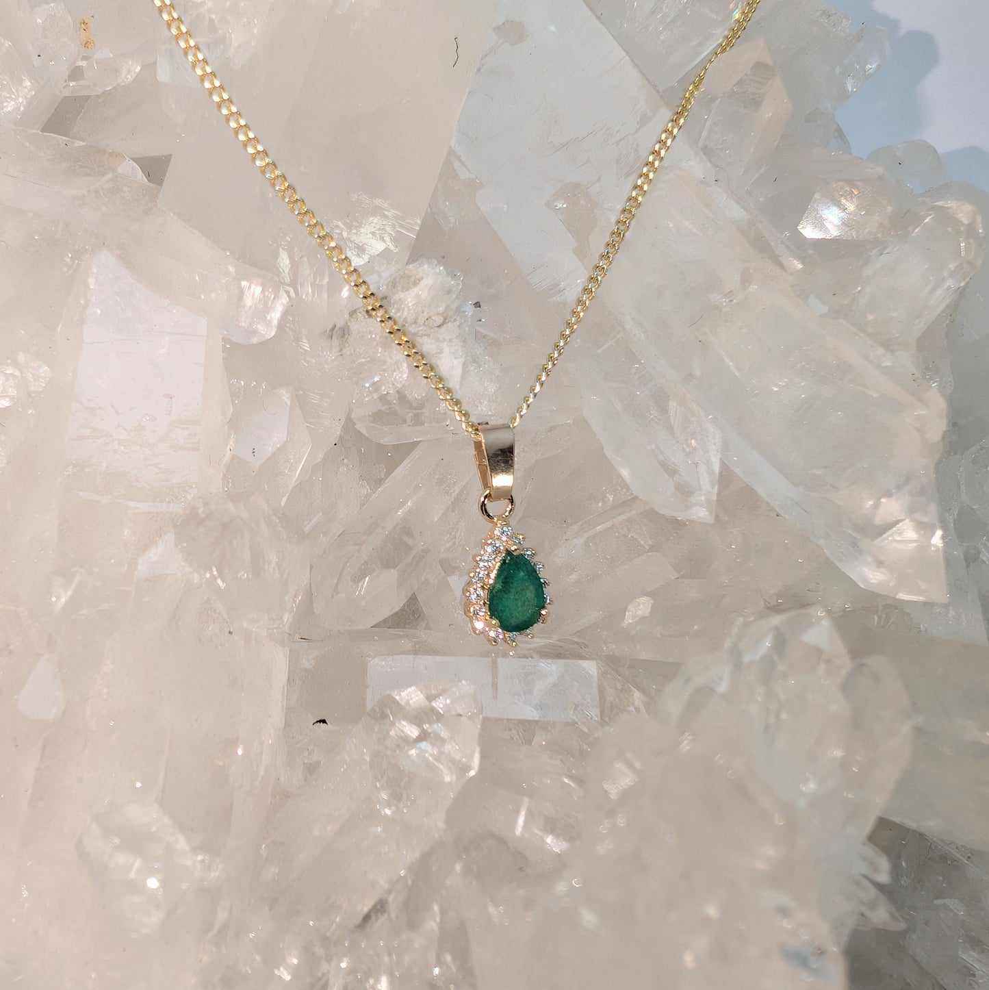 7x5 Teardrop + CZ 9ct Gold Teardrop