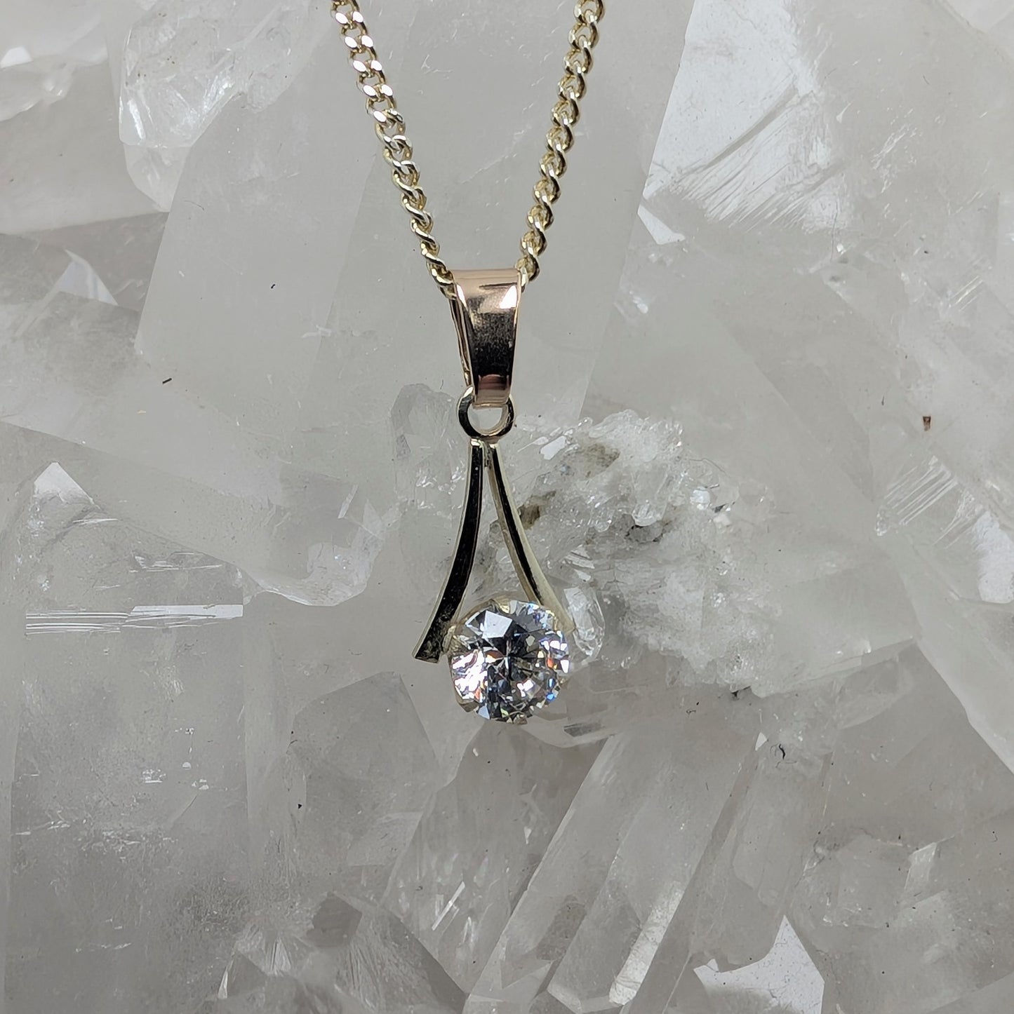 5mm A Pendant 9ct Gold