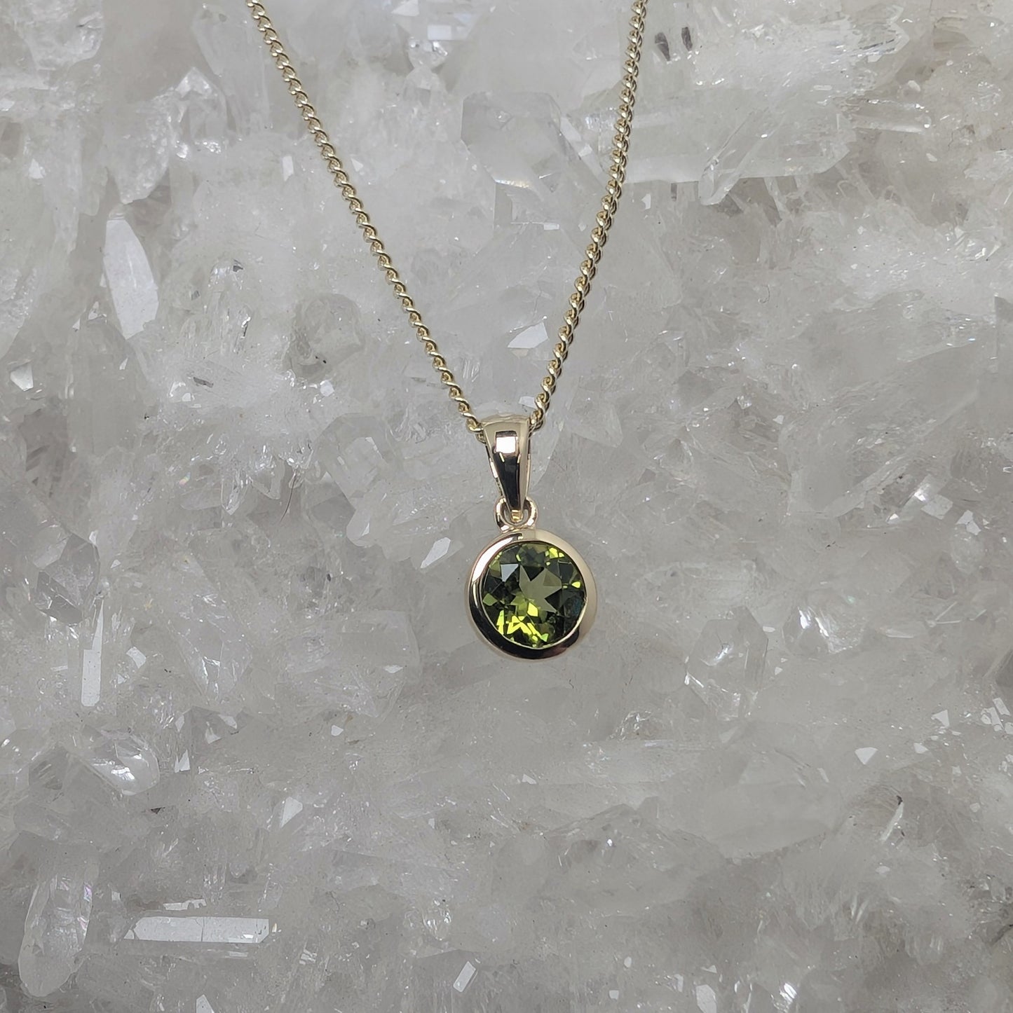 6mm Bezel 9ct Gold Pendant
