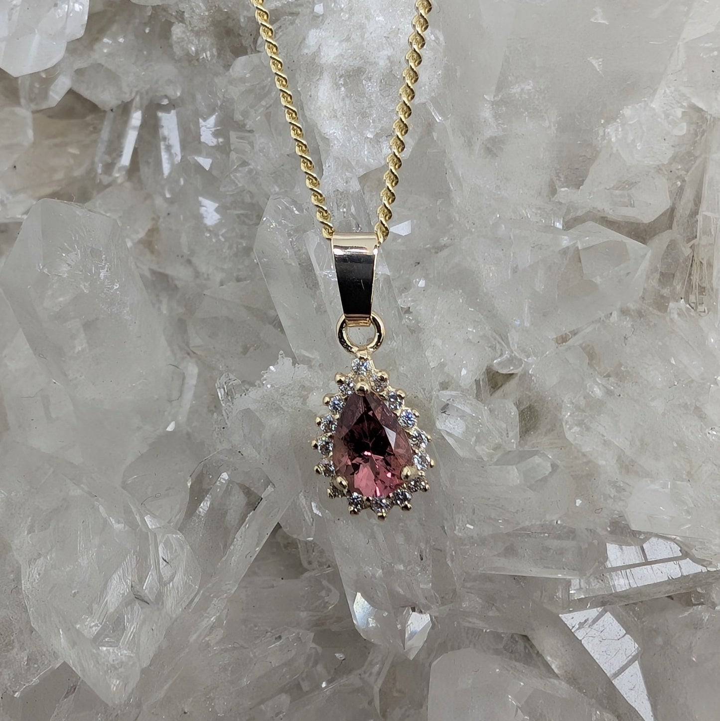 7x5 Teardrop + CZ 9ct Gold Teardrop