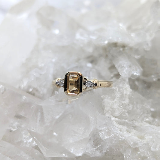 Citrine & Diamond Ring 9ct R1