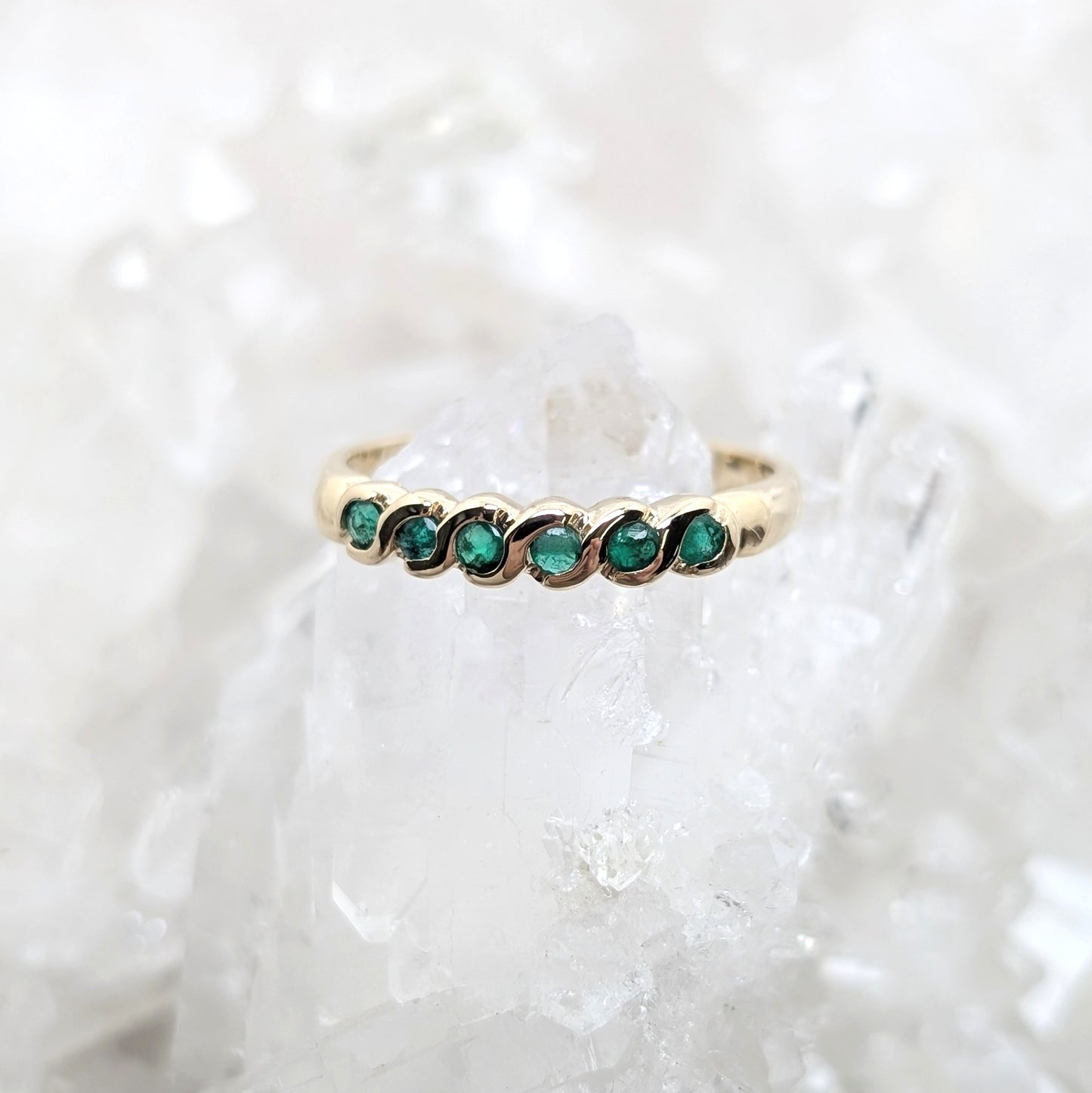 Emerald Ring 9ct R4