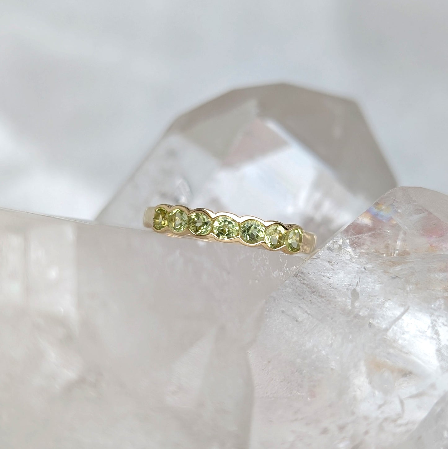 Peridot Ring 9ct R42