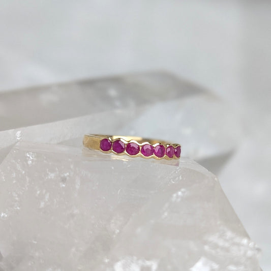 Ruby Ring 9ct R42