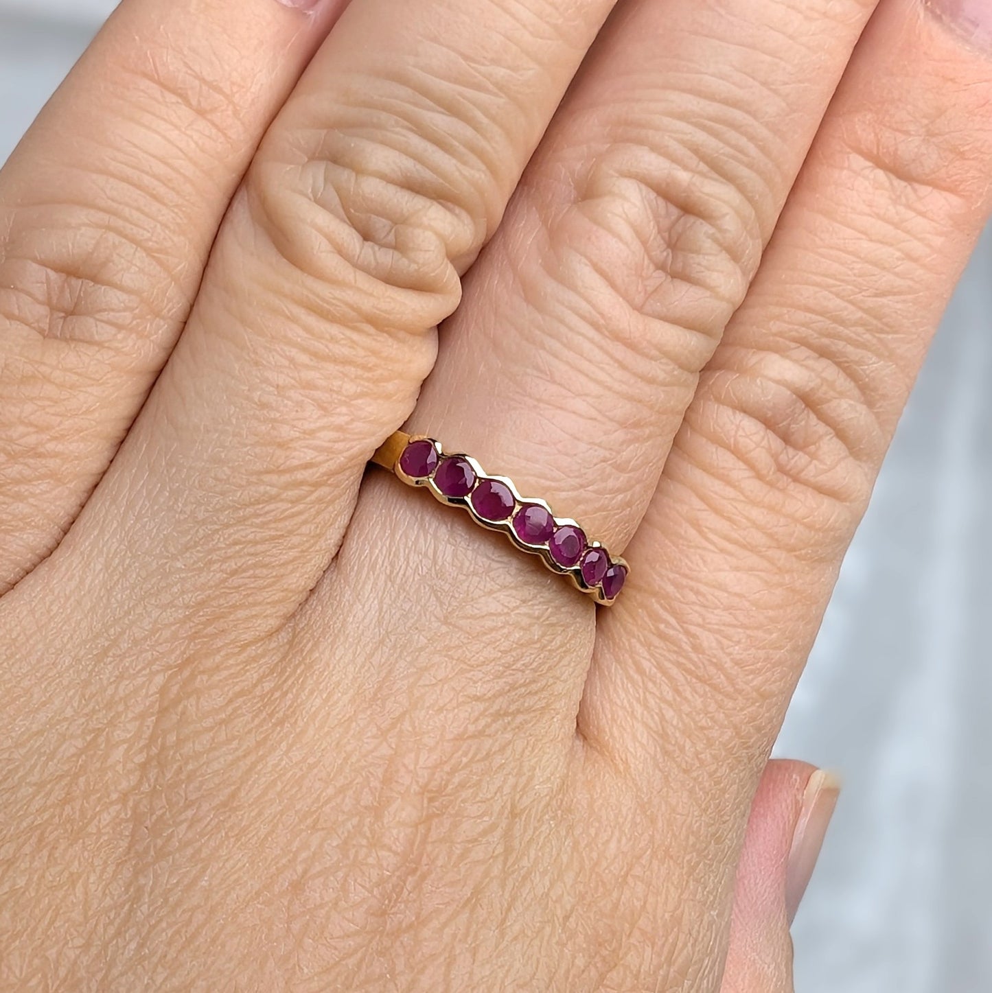 Ruby Ring 9ct R42