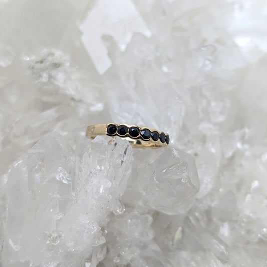 Sapphire 9ct R42