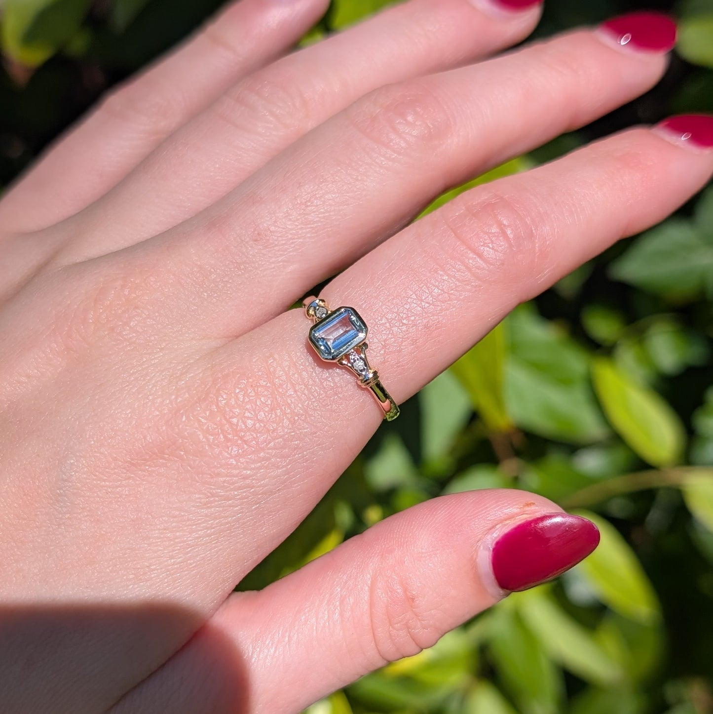 Aquamarine & Diamond Ring 9ct R1
