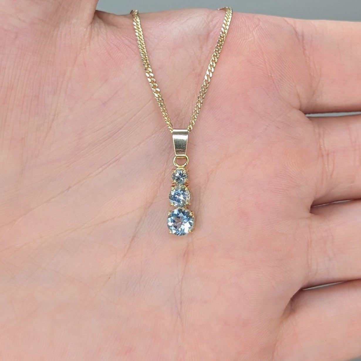 Topaz 9ct Snowman Necklace