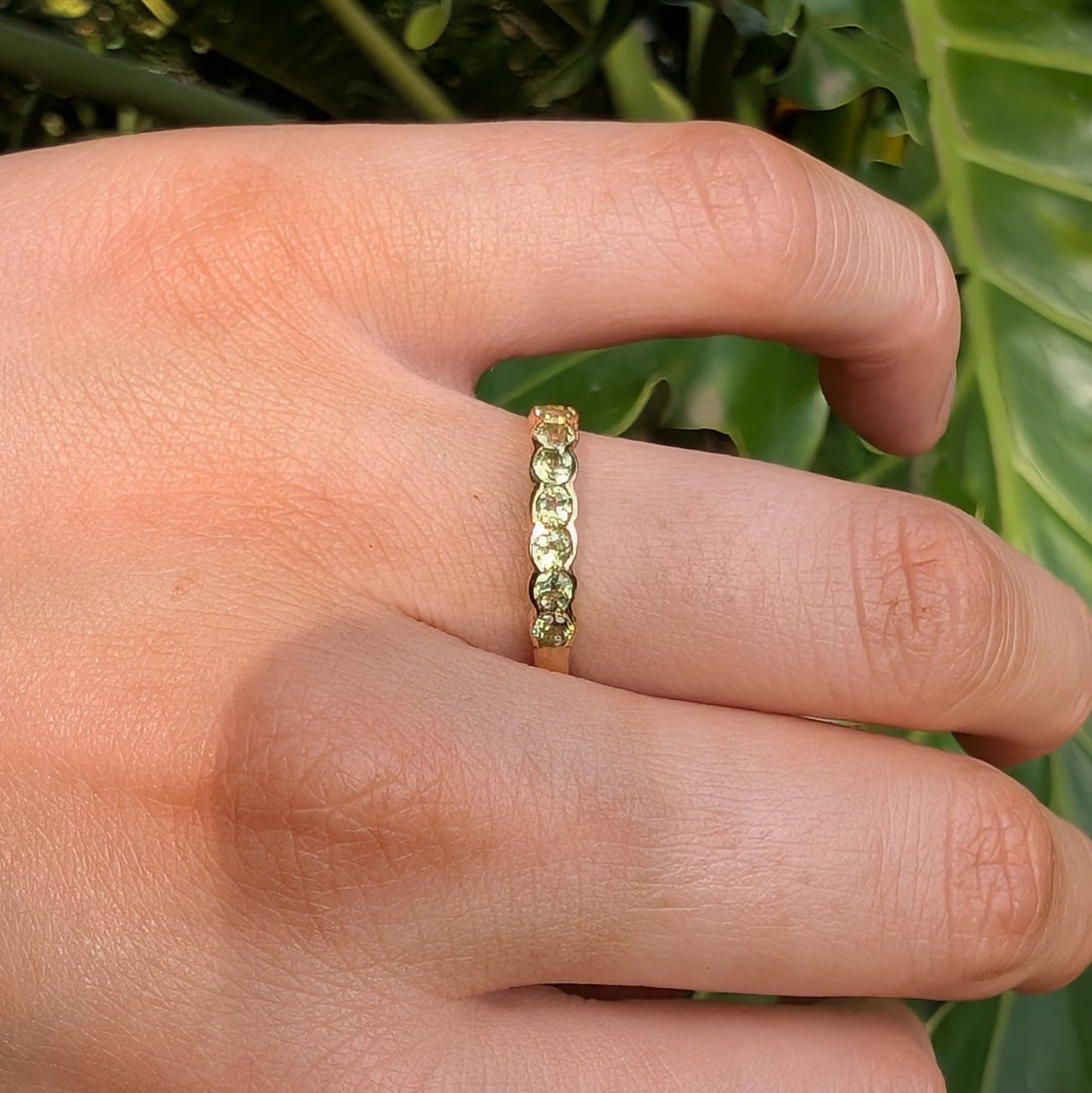 Peridot Ring 9ct R42