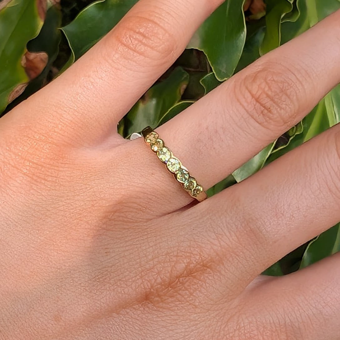 Peridot Ring 9ct R42