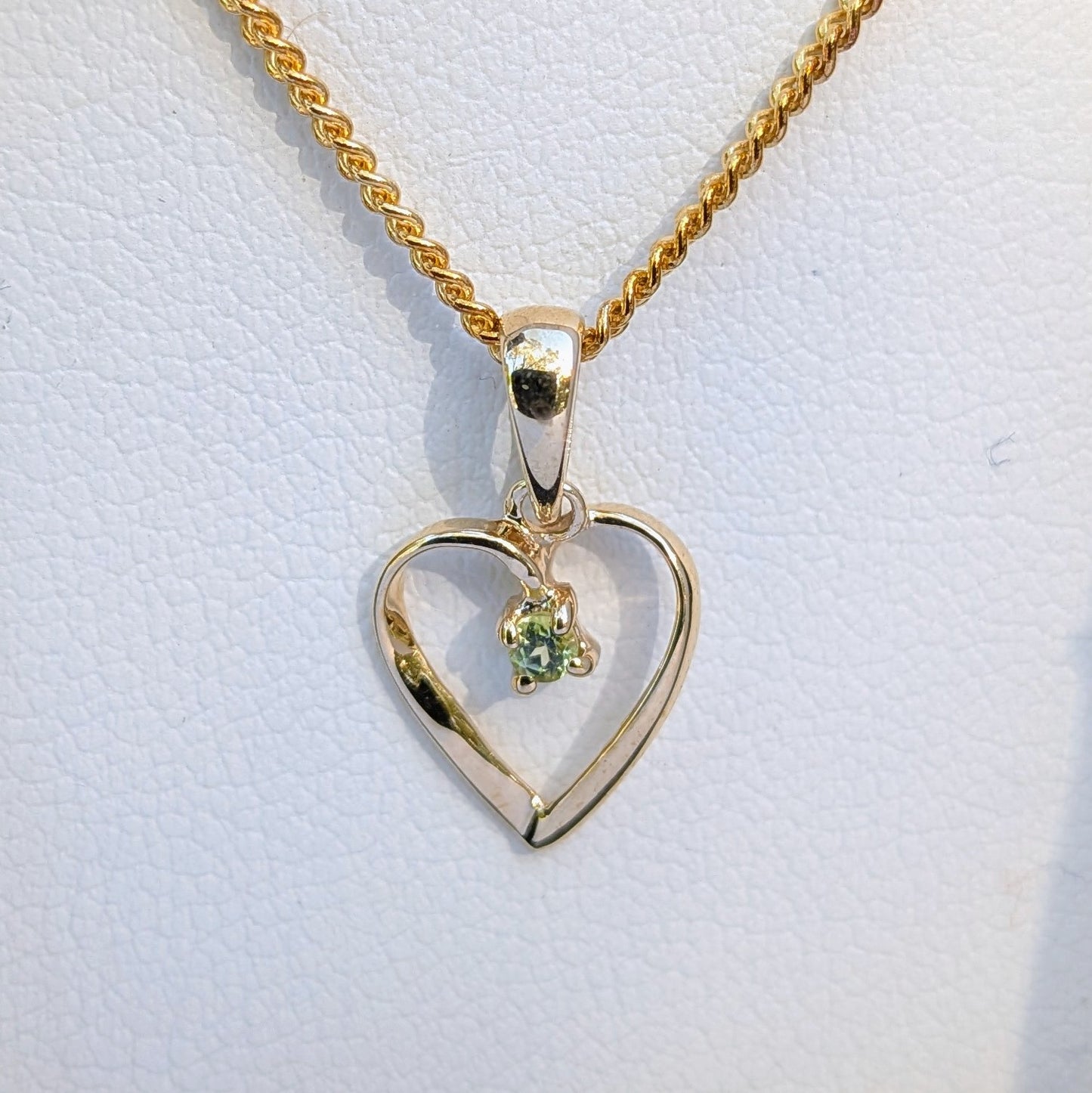 Peridot 9ct Heart Necklace