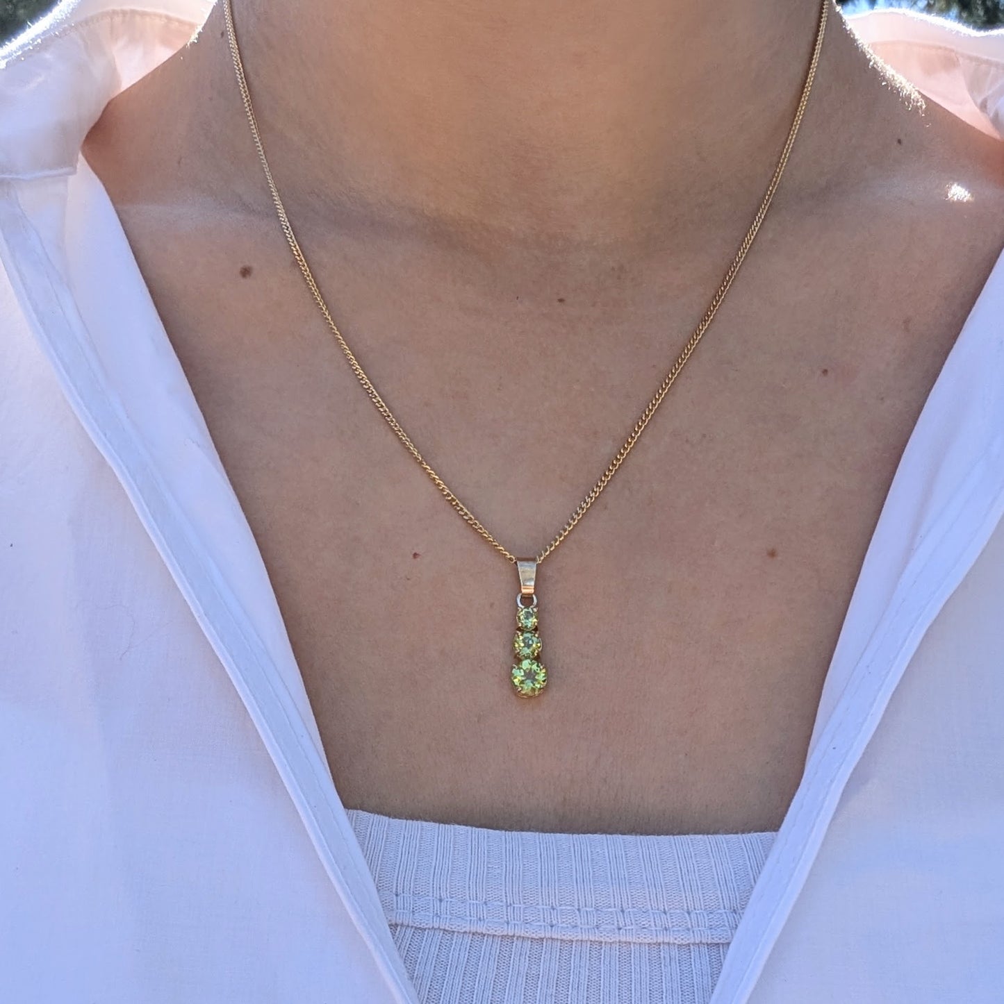 Peridot 9ct Snowman Necklace
