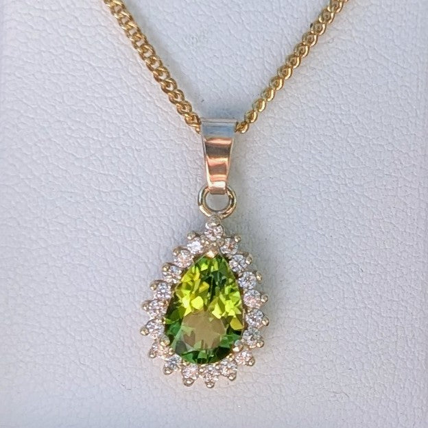 Peridot 9ct Tdrop+CZ Necklace