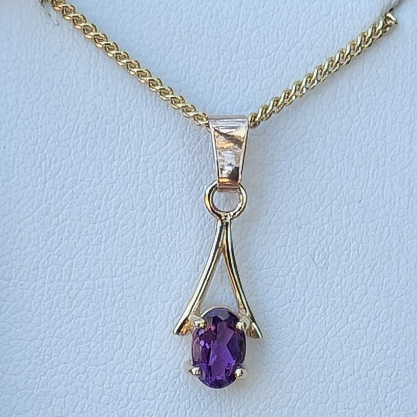 Amethyst 9ct 6x4a Necklace