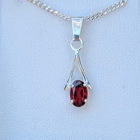 Garnet Silver 6x4a Necklace