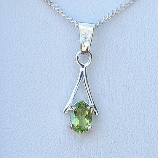 Peridot Silver 6x4a Necklace