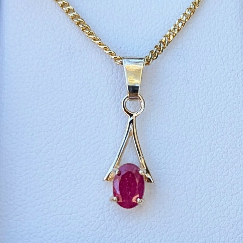 Ruby 9ct 6x4a Necklace