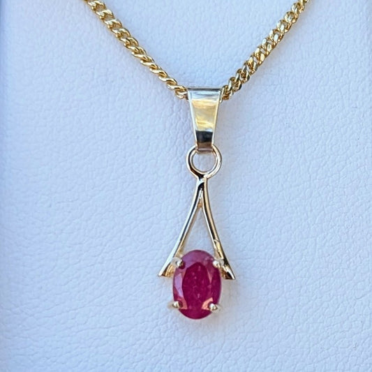 Ruby 9ct 6x4a Necklace