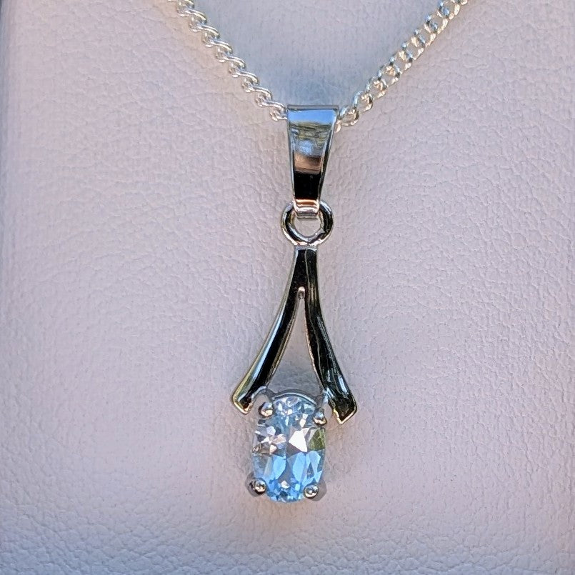 Topaz Silver 6x4a Necklace