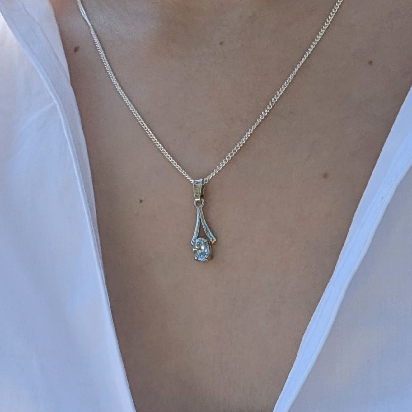 Topaz Silver 6x4a Necklace