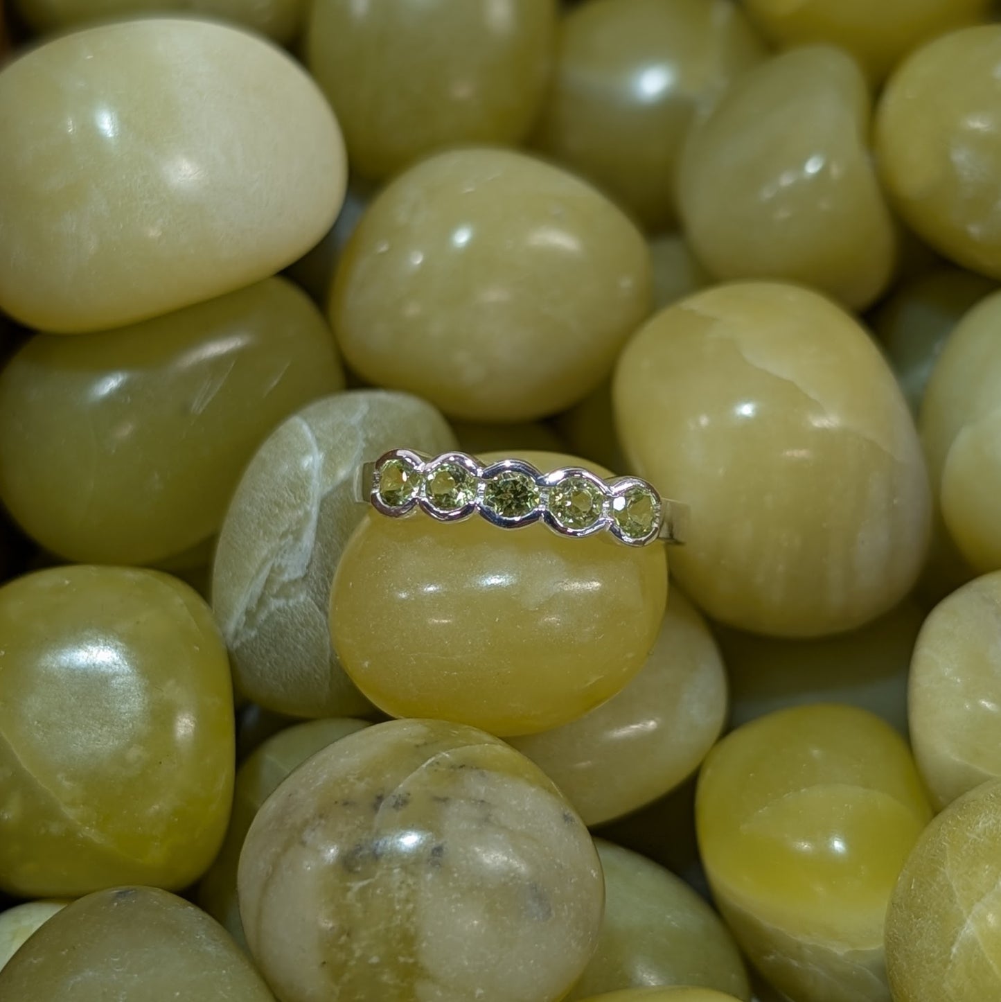Peridot Ring Sterling Silver R51