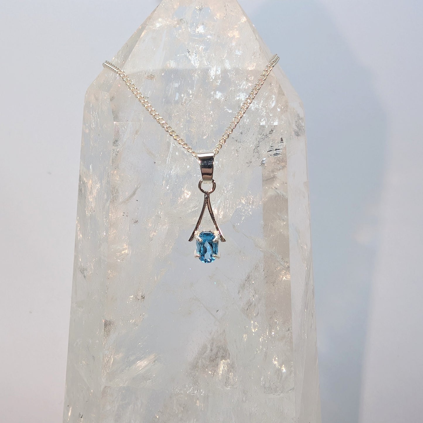 Topaz Silver 6x4a Necklace